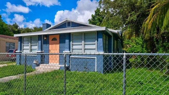 Building Photo - 129 NW 60th St