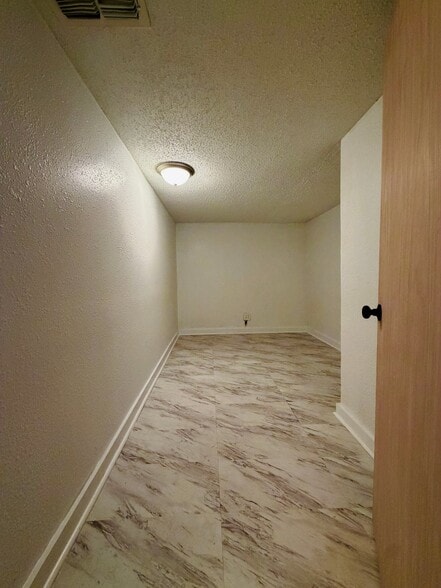 Building Photo - 3610 Davis St