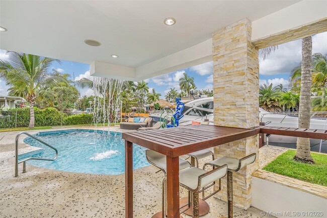 Building Photo - 2612 Key Largo Ln