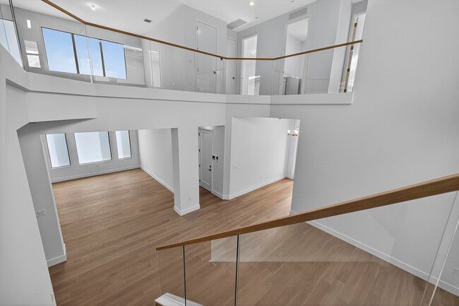 Building Photo - 9361 Sunflower Mdw Rd