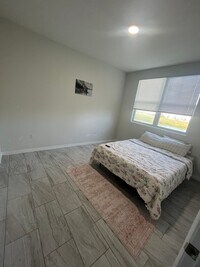 Building Photo - 751 Isaacville Dr