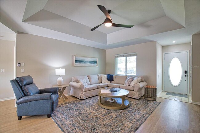 Building Photo - 556 Baffin Dr