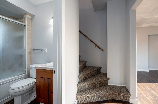 Building Photo - North End Tacoma Three Bed Craftsman