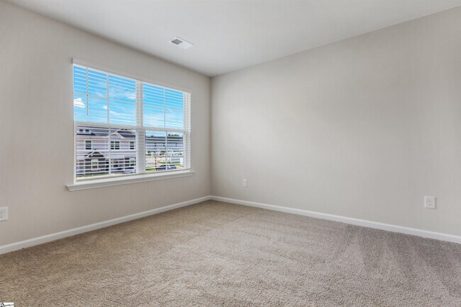 Building Photo - 137 Foundation Wy