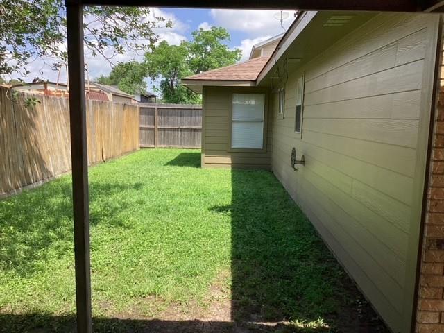 Building Photo - 4422 Haiti Ln