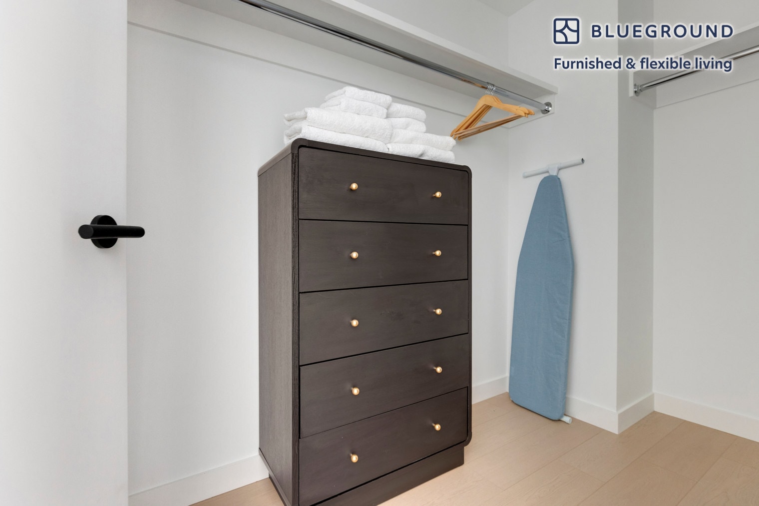 Building Photo - 478 Kent Ave