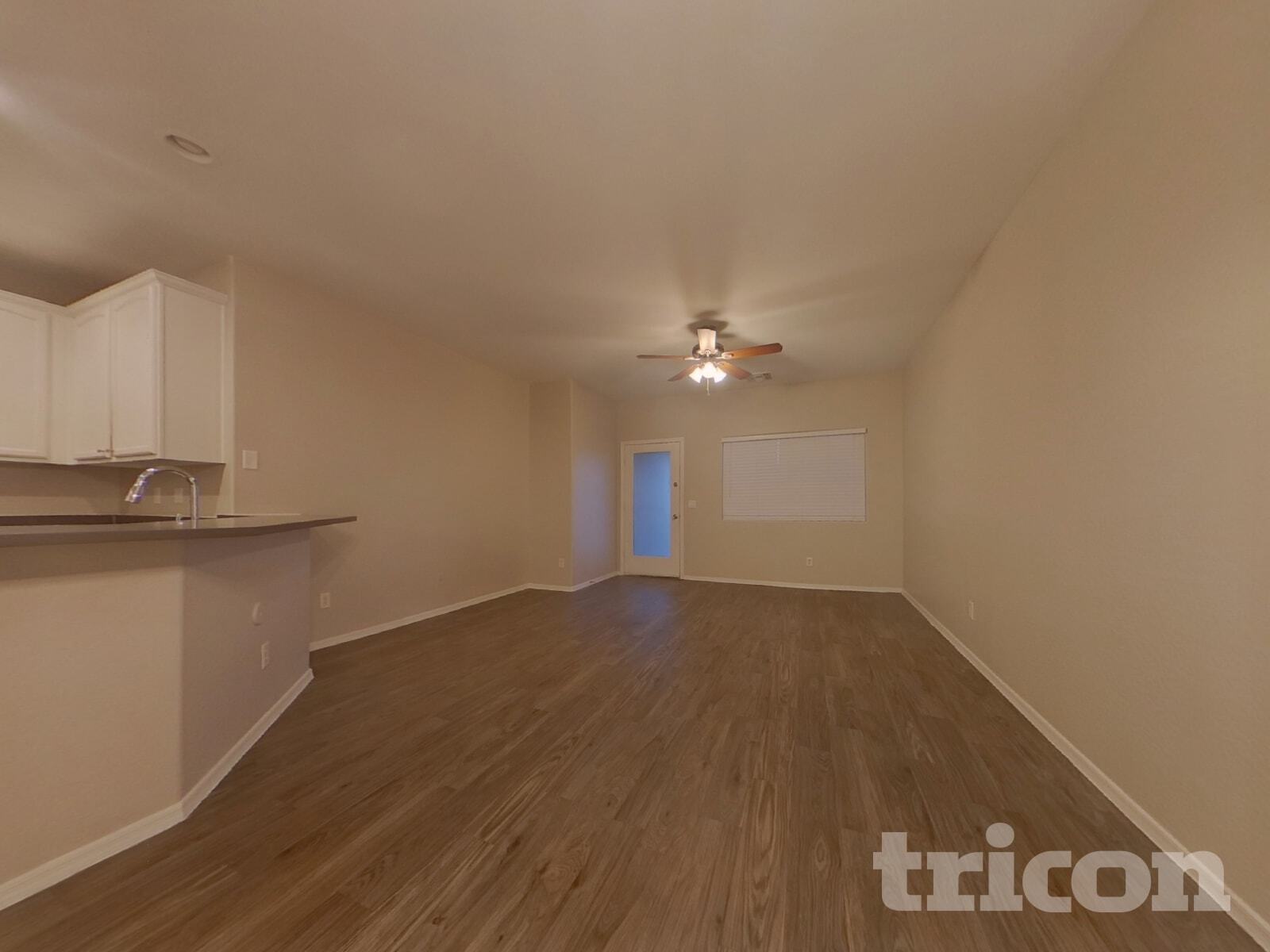 Building Photo - 11638 W Jackson St