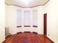 Building Photo - 267 Covert St.