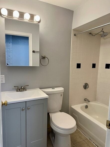 Building Photo - 228 Sumner St