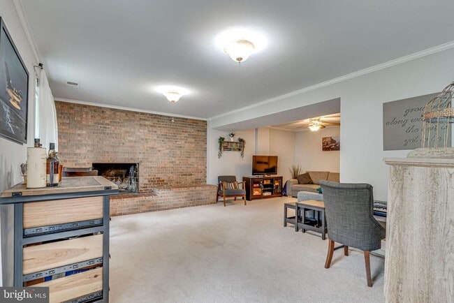Building Photo - 8307 Carrleigh Pkwy