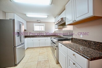 Building Photo - Charming Downtown San Rafael Victorian Sty...