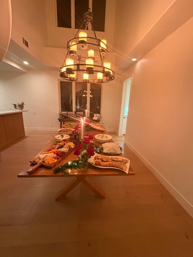 Building Photo - 16656 Cll Arbolada