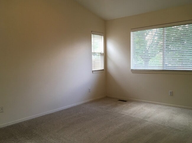 Building Photo - 1040 Whistler Hollow Dr