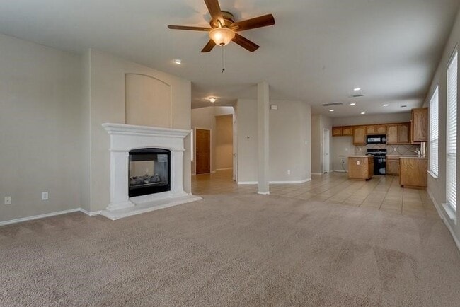Building Photo - 11949 Grizzly Bear Dr