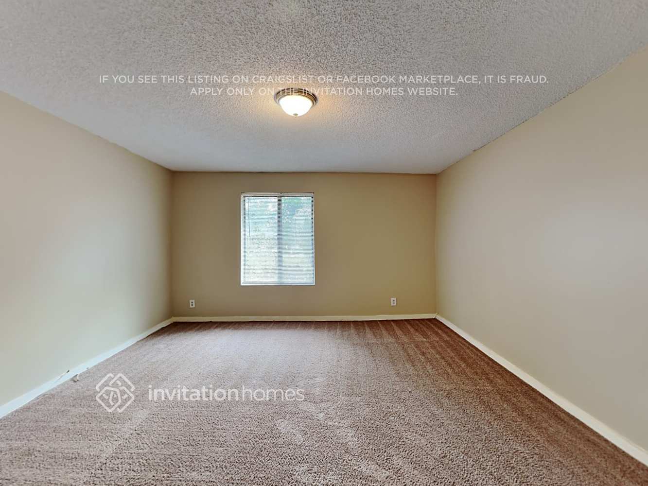 Building Photo - 9062 NW 44th Ct