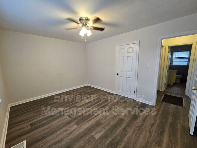 Building Photo - 2036 McPherson Drive