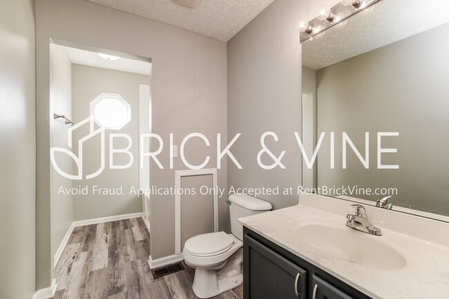 Building Photo - 1510 Patricia Dr