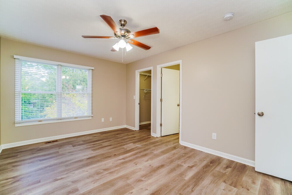 Building Photo - 5740 Blanton Park Dr