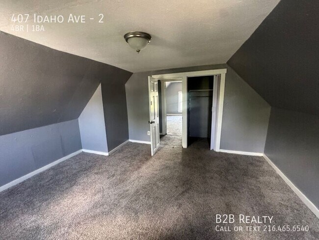 Building Photo - 407 Idaho Ave