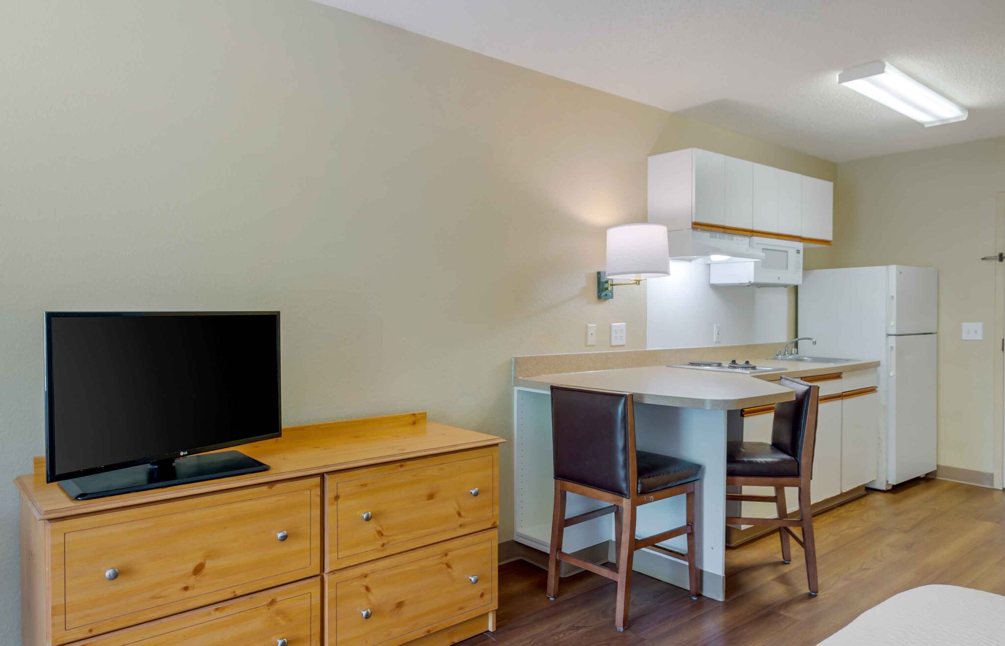 Building Photo - Furnished Studio-Atlanta - Marietta - Powe...