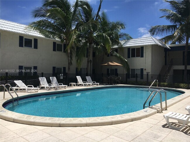 Building Photo - 8609 SW 68th Ct