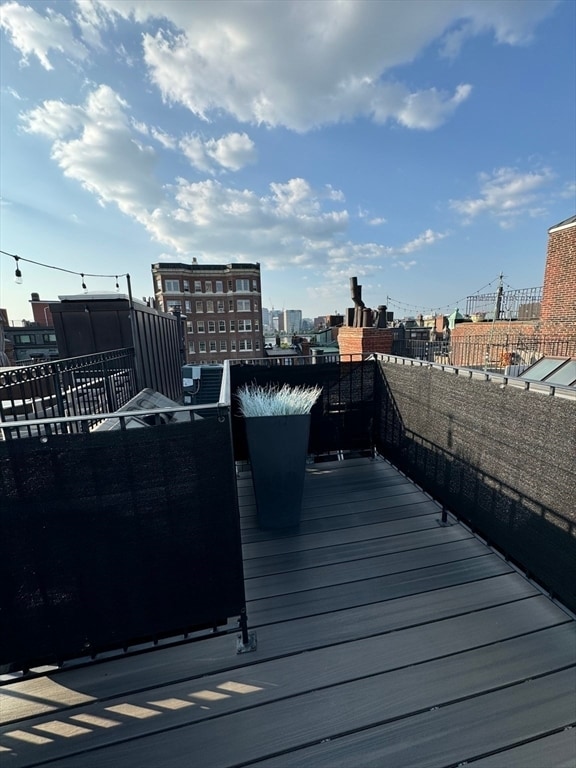 Building Photo - 265 Beacon St