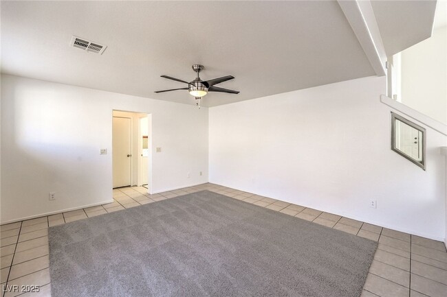 Building Photo - 8736 Raindrop Canyon Ave
