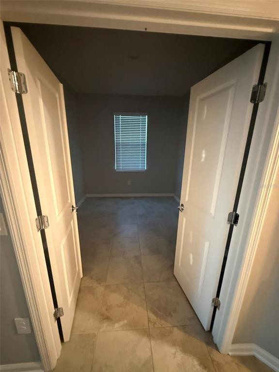 Building Photo - 1125 Saguaro St