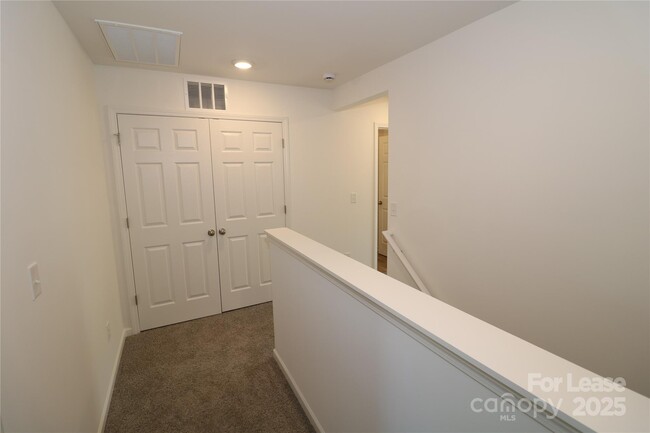 Building Photo - 11171 Argosy Dr