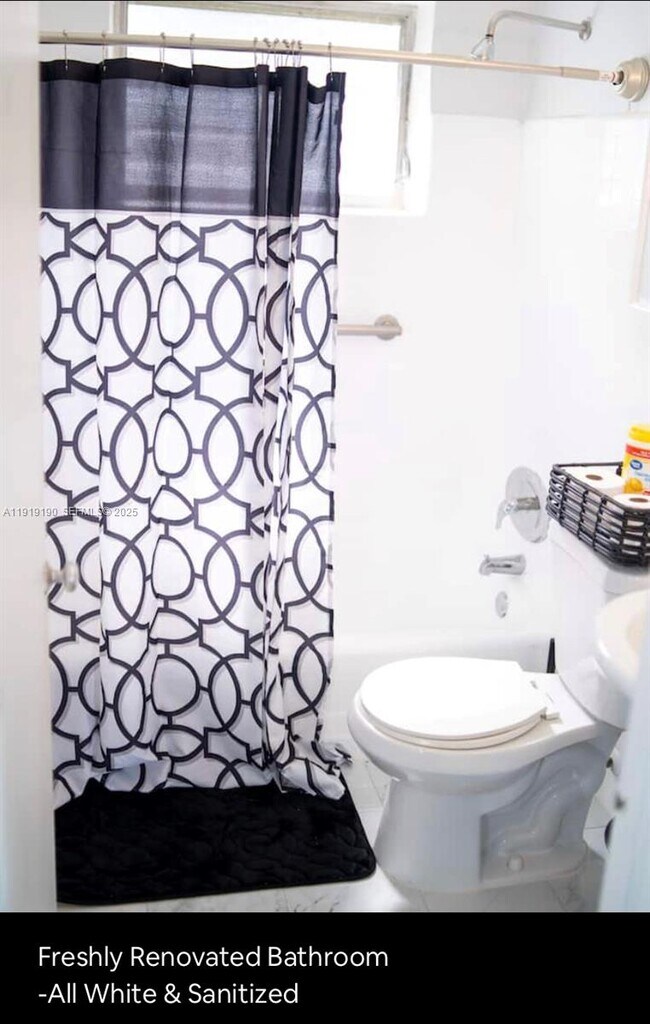 Building Photo - 6512 SW 24th St