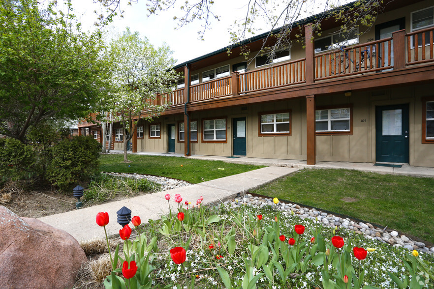 Primary Photo - Timber Ridge Apartments