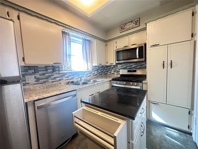 Building Photo - 1122 Bowie St