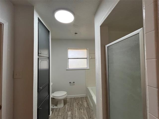 Building Photo - 6415 Circo Dr
