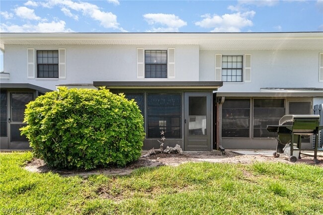 Building Photo - 146 Clyburn Way W