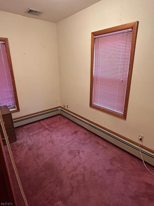 Building Photo - 65 Finderne Ave