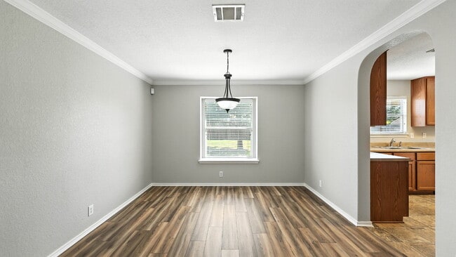 Building Photo - "Receive 2 weeks free off your first full ...