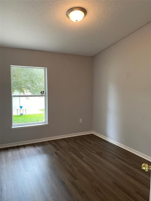 Building Photo - 2210 Nicollett Way