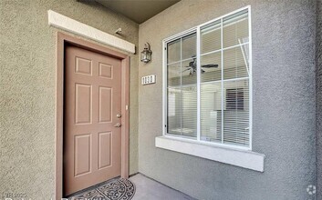 Building Photo - 6868 Sky Pointe Dr