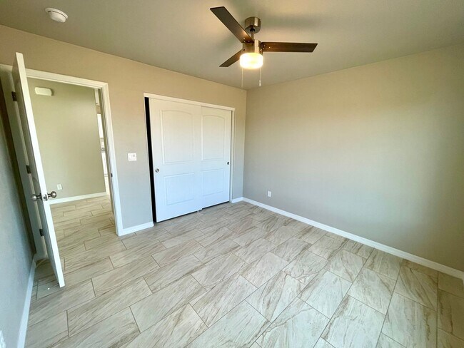 Building Photo - Cute home built in 2023 with garage and la...
