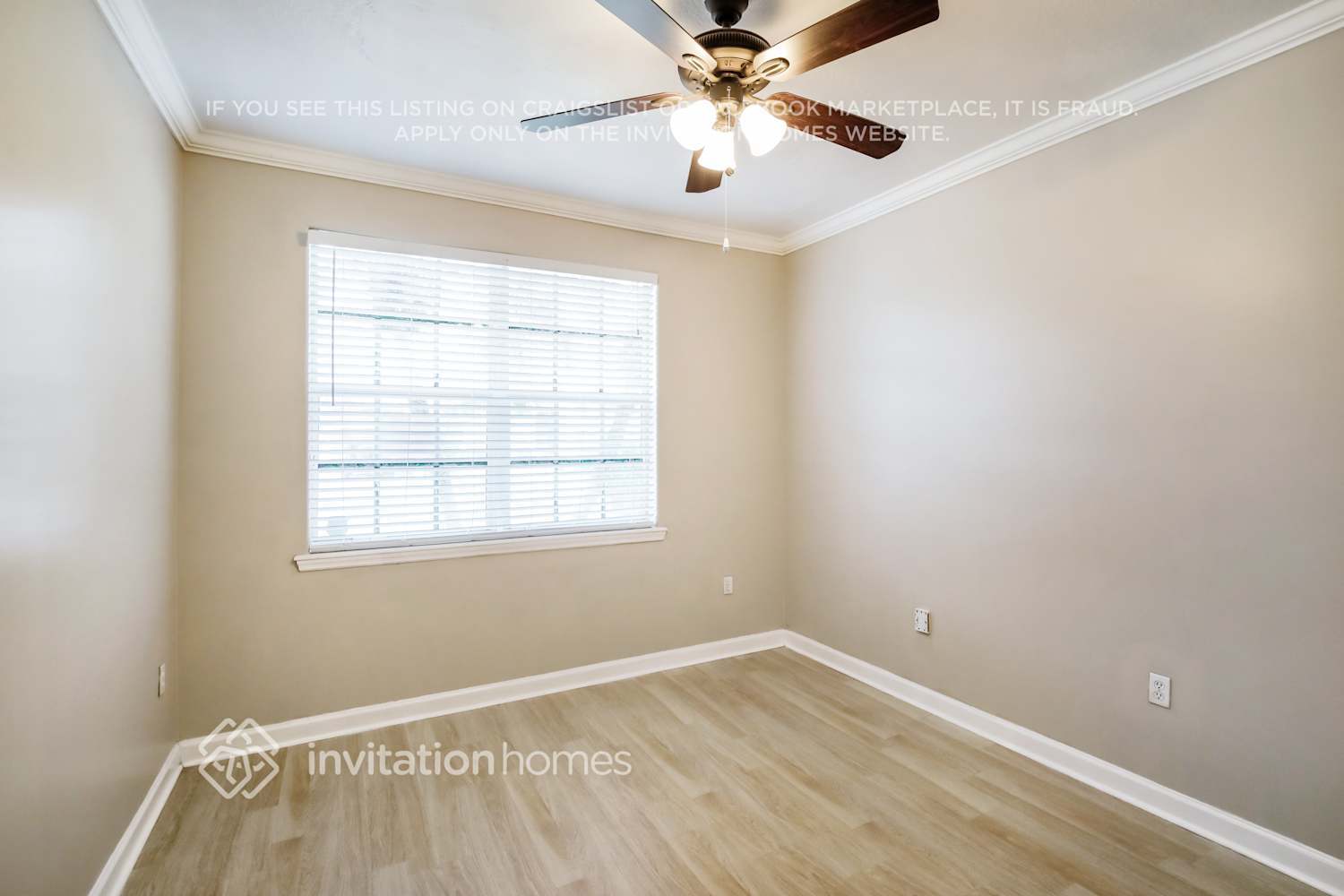 Building Photo - 14004 SW 154th St