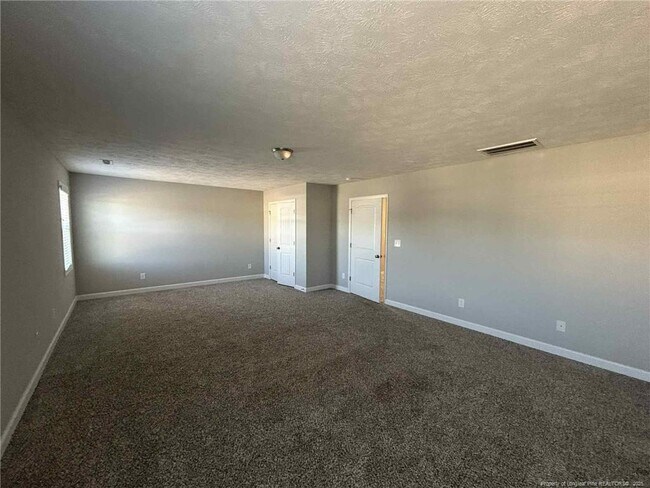 Building Photo - 2406 Bankswood Ct