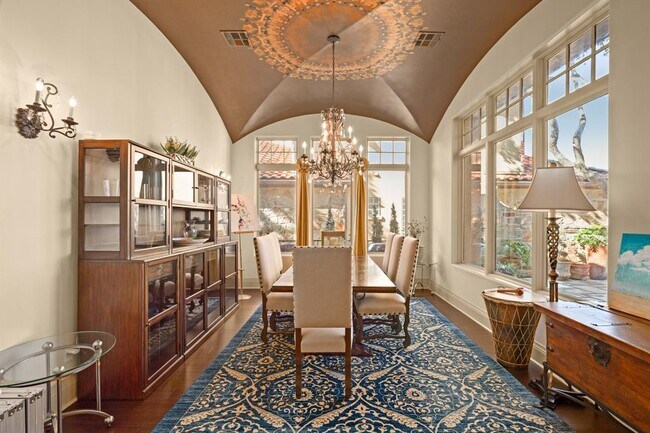 Building Photo - 13240 Villa Montana Way