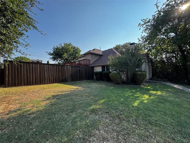 Building Photo - 1365 W Branch Hollow Dr
