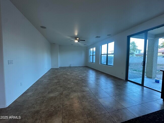 Building Photo - 4275 N 154th Dr