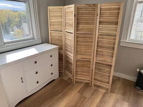 Building Photo - 302 W Potomac St