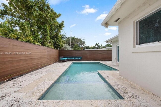 Building Photo - 9141 Abbott Ave