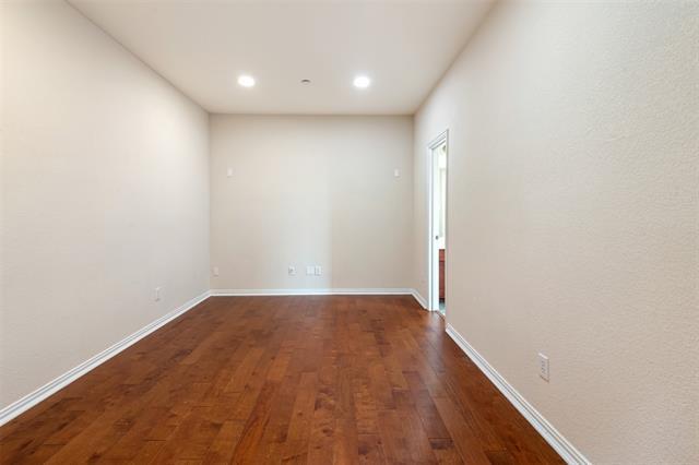 Building Photo - 8744 Iron Horse Dr