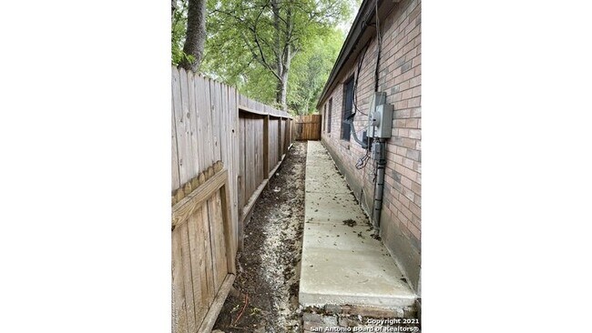 Building Photo - 3510 Mistic Grove