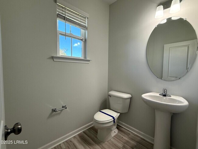 Building Photo - 1069 S Innovation Dr