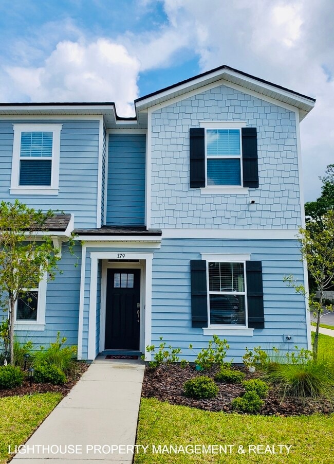 Building Photo - Charming, Newly Built 2 Bed/2.5 Bath Townh...